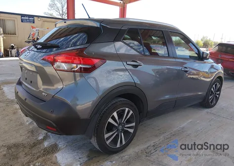 2020 Nissan Kicks Sv Xtronic Cvt из США, поврежденный, VIN 3N1CP5CV2LL559296